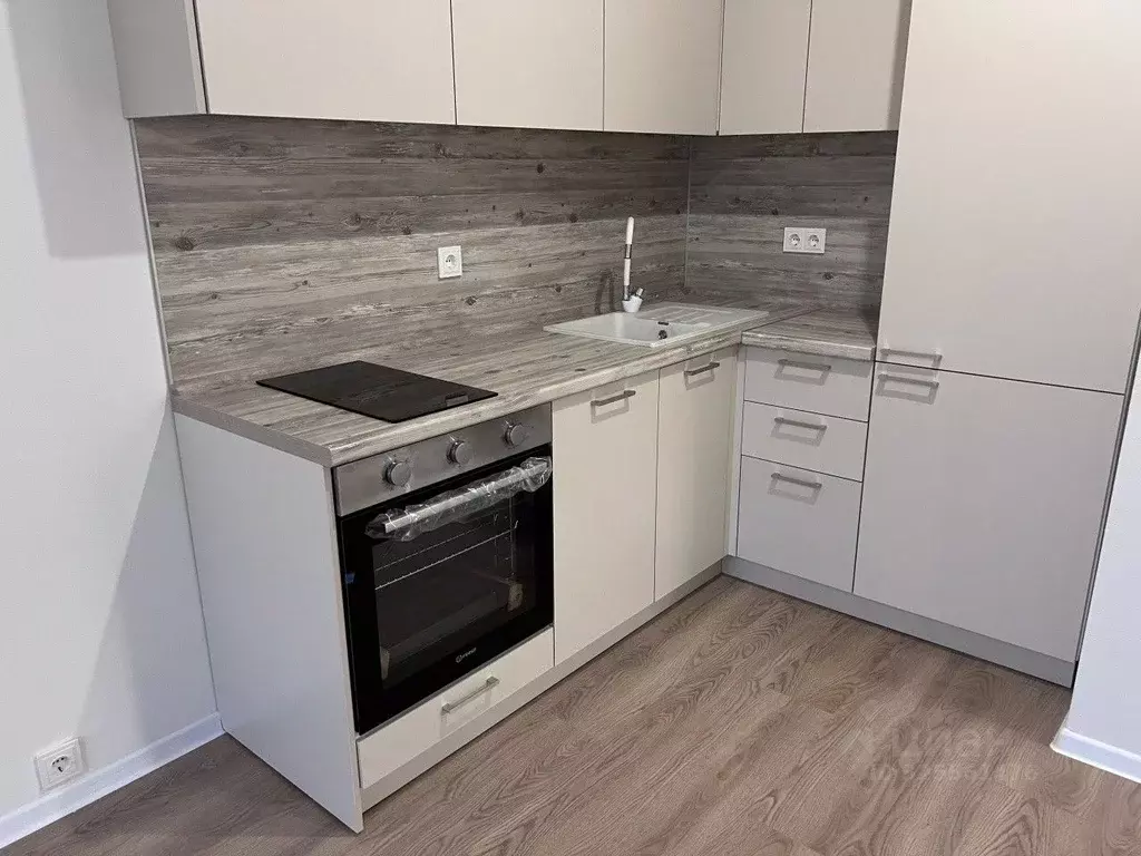 1-к кв. Свердловская область, Екатеринбург ул. Гаршина, 3 (33.0 м) - Фото 2