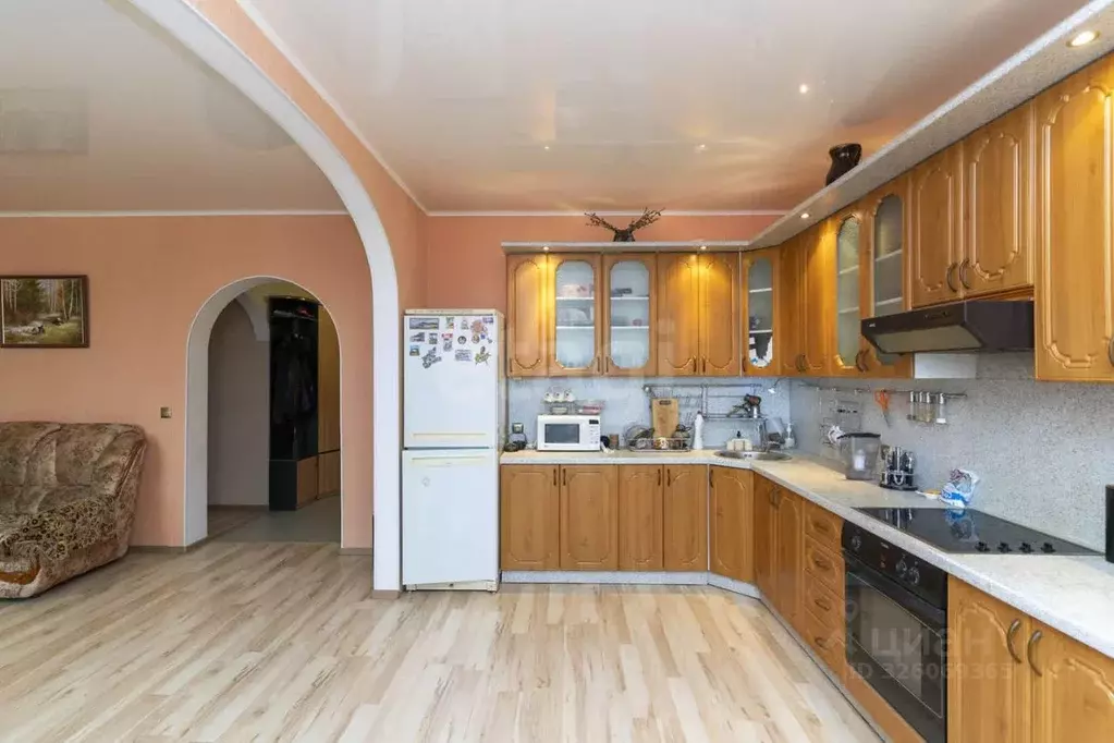 3-к кв. Тюменская область, Тюмень ул. Николая Федорова, 12 (97.0 м) - Фото 1