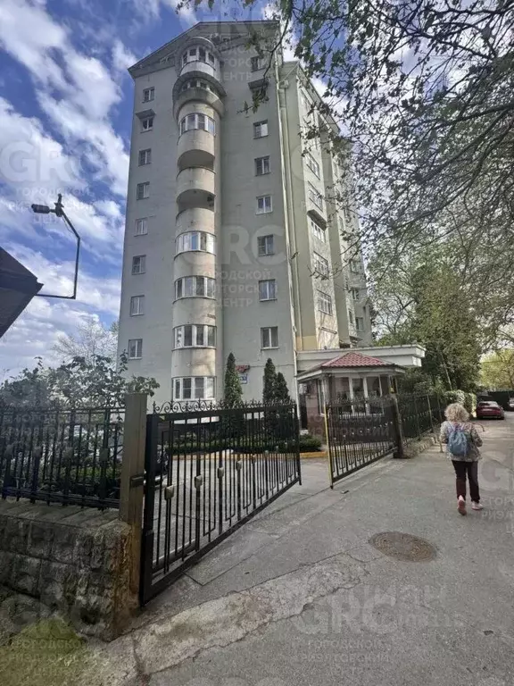 3-к кв. Краснодарский край, Сочи Виноградная ул., 15/1 (121.3 м) - Фото 0