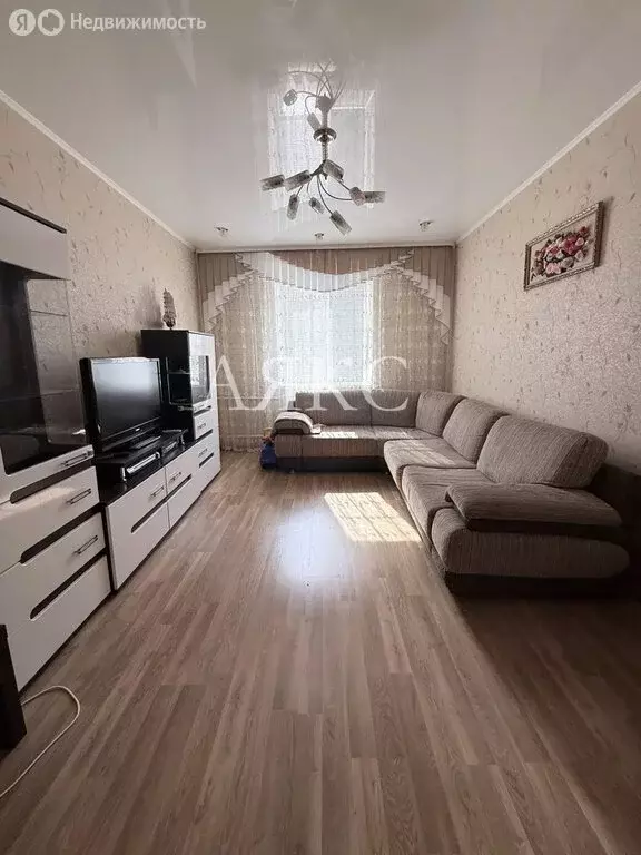3-комнатная квартира: Ишимбай, улица Мира, 13 (61.1 м) - Фото 1