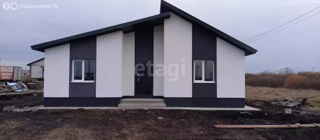 Дом в село Новое Барятино, 7-й Гранатовый переулок (100 м) - Фото 0