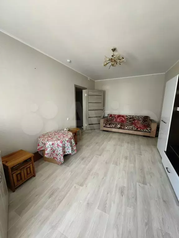 1-к. квартира, 38 м, 8/17 эт. - Фото 1