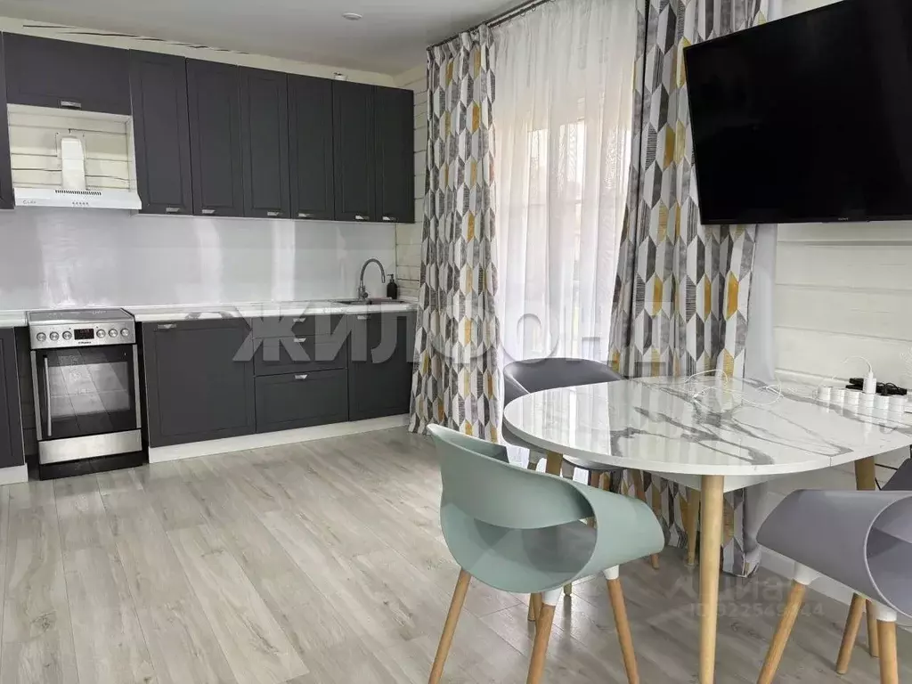 Дом в Иркутская область, Иркутский муниципальный округ, с. ... - Фото 1