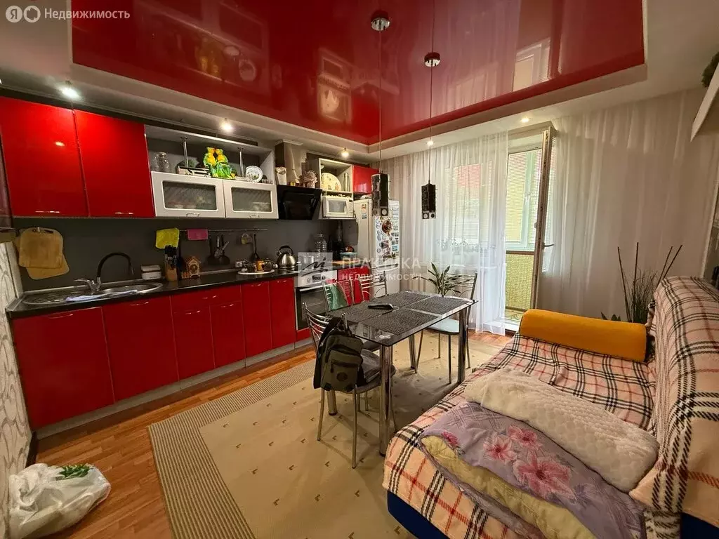 2-комнатная квартира: Нижнекамск, проспект Мира, 70 (53.8 м) - Фото 1