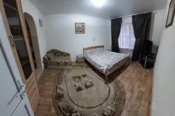 1-к кв. Ставропольский край, Кисловодск Велинградская ул., 2 (35.0 м) - Фото 0