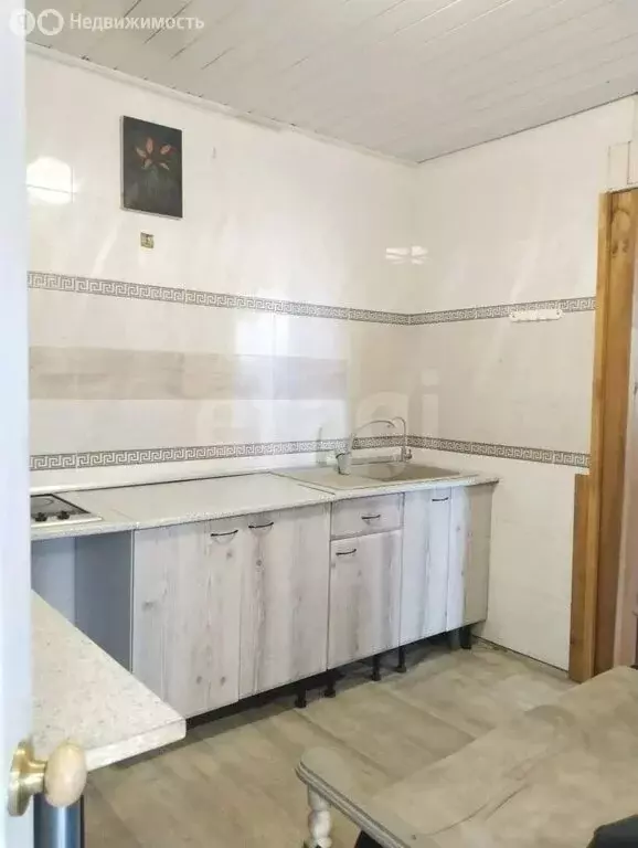 Дом в посёлок Зарождение, Ялтинская улица, 44 (104 м) - Фото 1