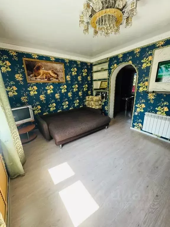 Дом в Саратовская область, Балашов Рабочая ул., 8 (50 м) - Фото 1
