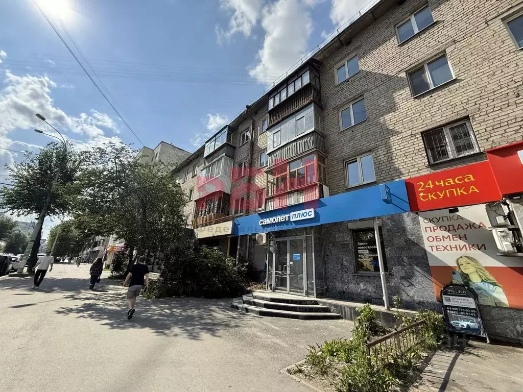 Торговая площадь в Свердловская область, Екатеринбург ул. Щорса, 62 ... - Фото 0