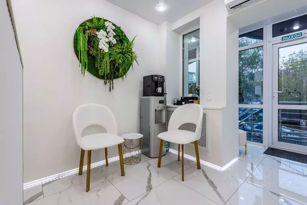 Помещение свободного назначения в Московская область, Красногорск ул. ... - Фото 1