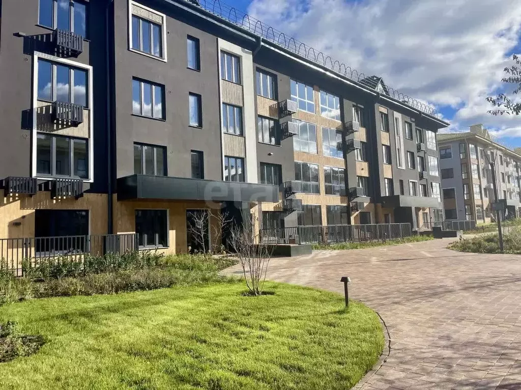 1-к кв. Тюменская область, Тюмень ул. Игоря Комиссарова, 19 (50.1 м) - Фото 1