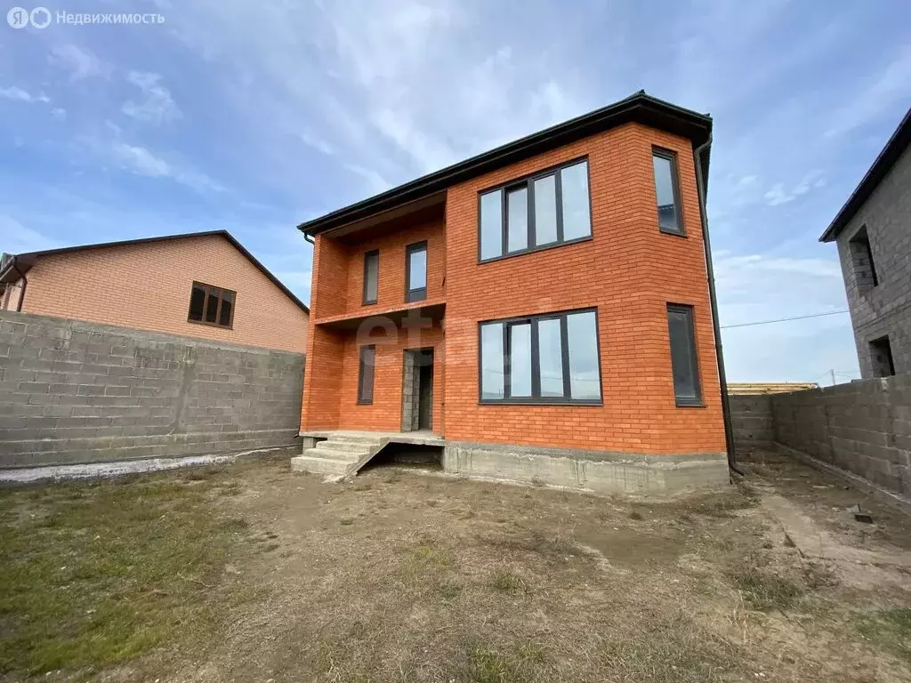 Дом в село Манаскент, 3-я Озёрная линия (145 м) - Фото 2