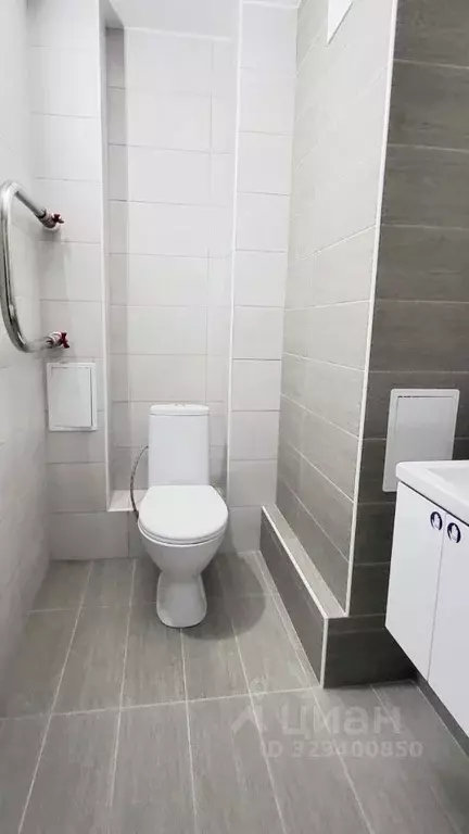 Офис в Хабаровский край, Хабаровск Трехгорная ул., 106/2 (33 м) - Фото 1