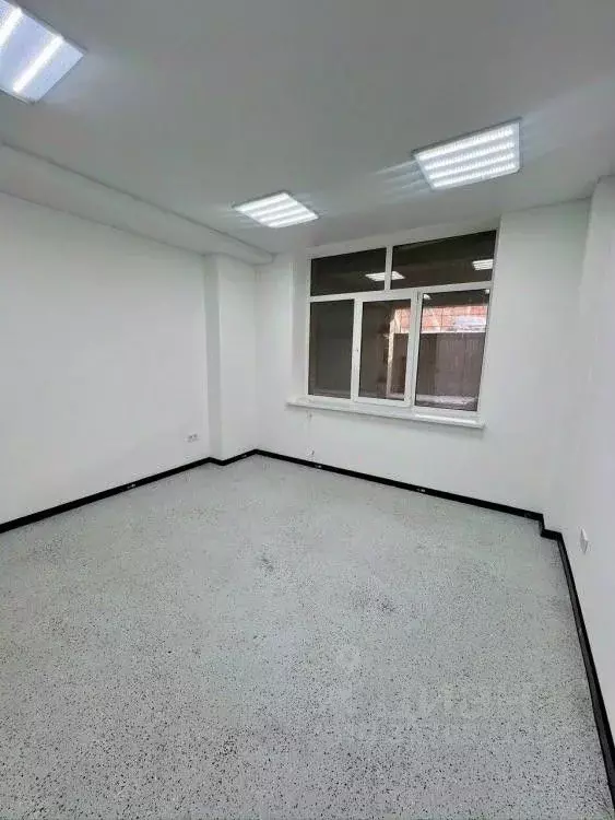 Помещение свободного назначения в Иркутская область, Иркутск ул. ... - Фото 1