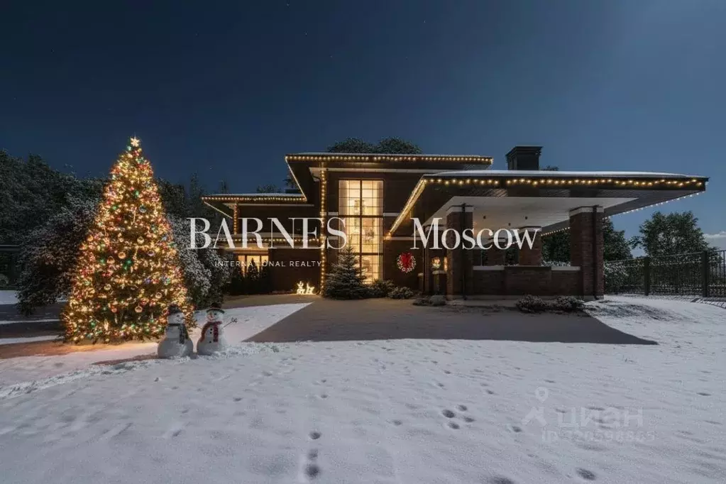 Коттедж в Санкт-Петербург ул. Александровская, 3 (500 м) - Фото 1