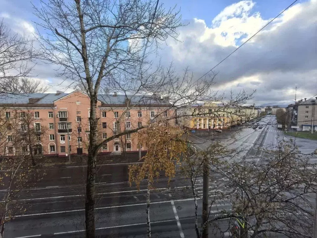 1-к кв. Вологодская область, Череповец просп. Победы, 27 (31.3 м) - Фото 1