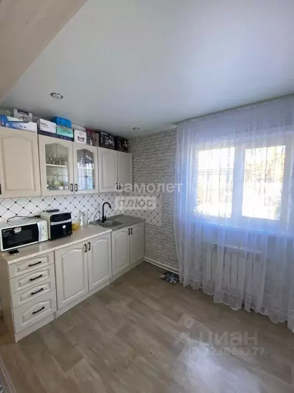 Дом в Омская область, Омск ул. 5 Декабря, 17 (89 м) - Фото 1