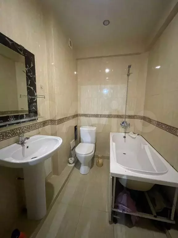 2-к. квартира, 70 м, 4/5 эт. - Фото 1