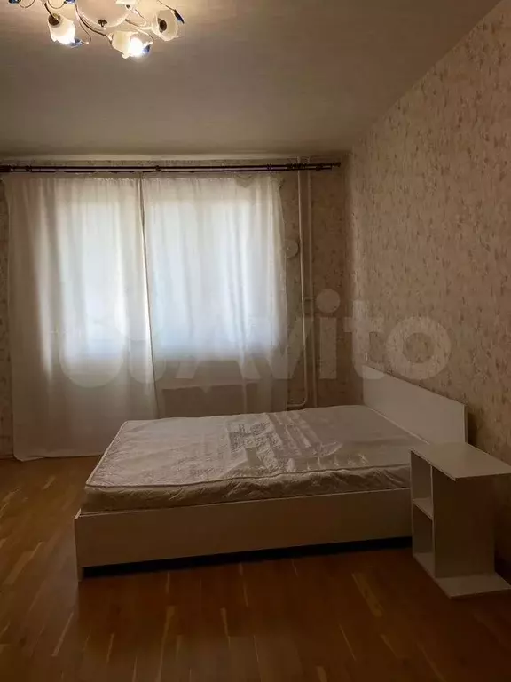 1-к. квартира, 42 м, 4/17 эт. - Фото 0
