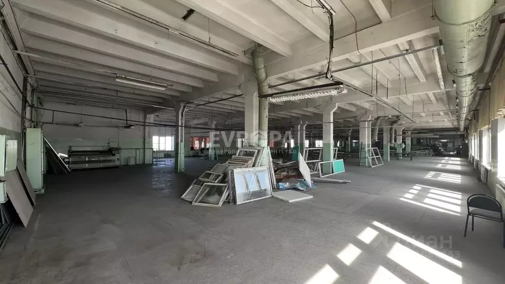 Склад в Ульяновская область, Ульяновск просп. Гая, 71 (150 м) - Фото 1