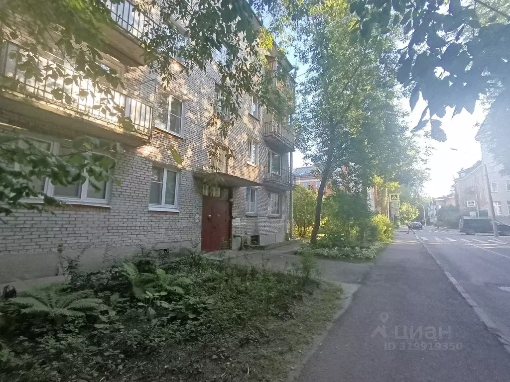 2-к кв. Санкт-Петербург, Санкт-Петербург, Павловск ул. Васенко, 12 ... - Фото 0
