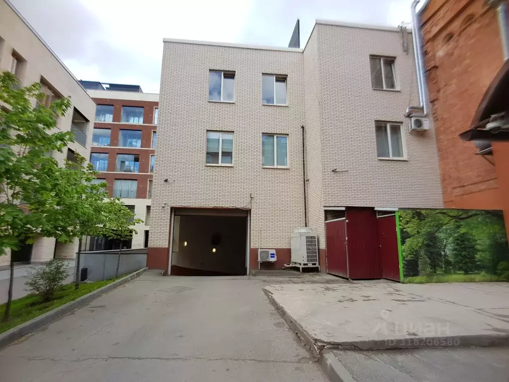 Гараж в Москва ул. Льва Толстого, 23к7с3 (14 м) - Фото 1
