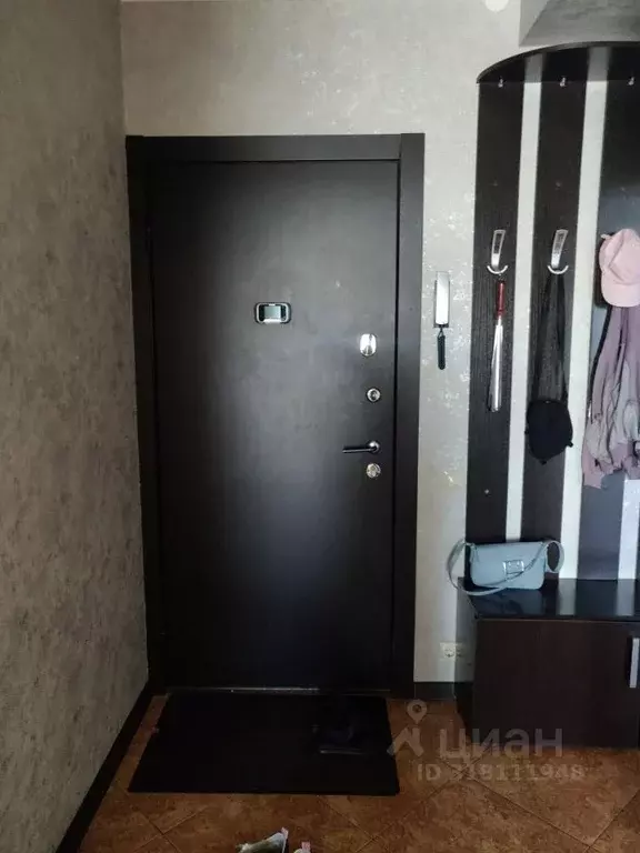 2-к кв. Тульская область, Новомосковск ул. Шахтеров, 33А (82.5 м) - Фото 1