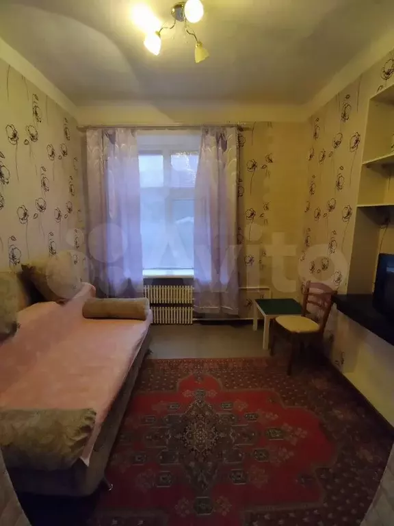 Комната 15 м в 8-к., 3/3 эт. - Фото 0