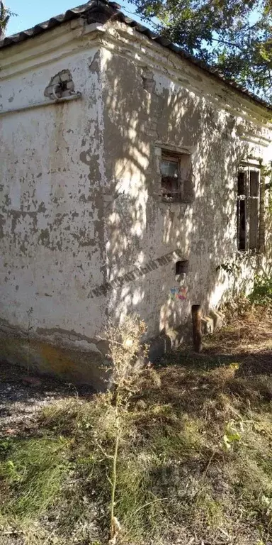 Дом в Калмыкия, Малодербетовский район, с. Малые Дербеты ул. ... - Фото 0