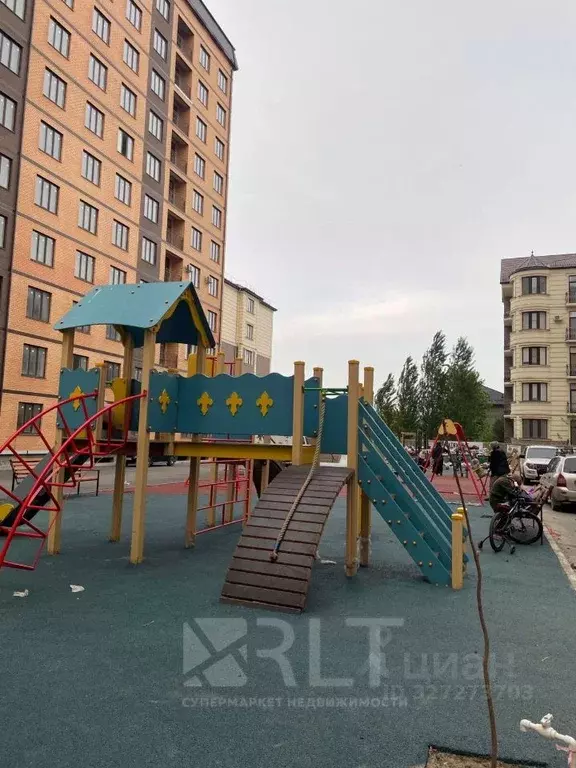 3-к кв. Дагестан, Махачкала ул. Лизы Чайкиной, 69 (98.0 м) - Фото 1