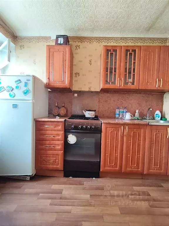 1-к кв. Башкортостан, Салават Уфимская ул., 82 (32.0 м) - Фото 1