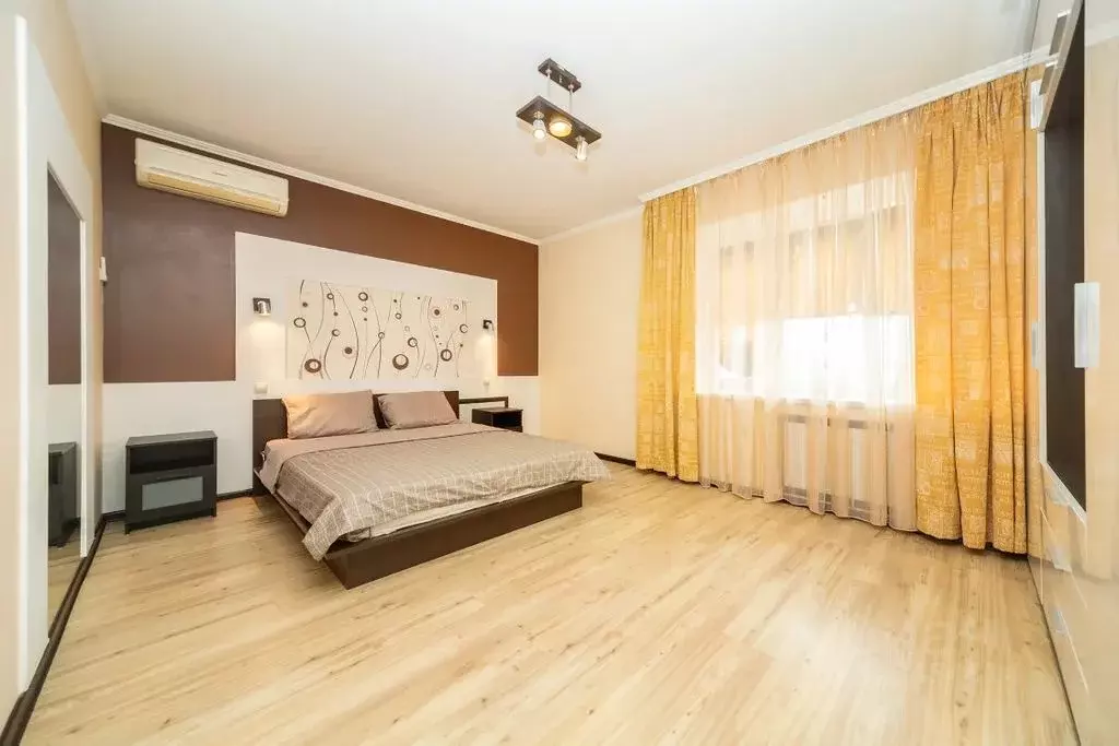 3-к кв. Пермский край, Пермь ул. Пушкина, 109 (90.0 м) - Фото 1