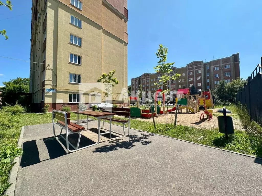 3-к кв. Ивановская область, Иваново Педагогический пер., 3 (84.0 м) - Фото 0