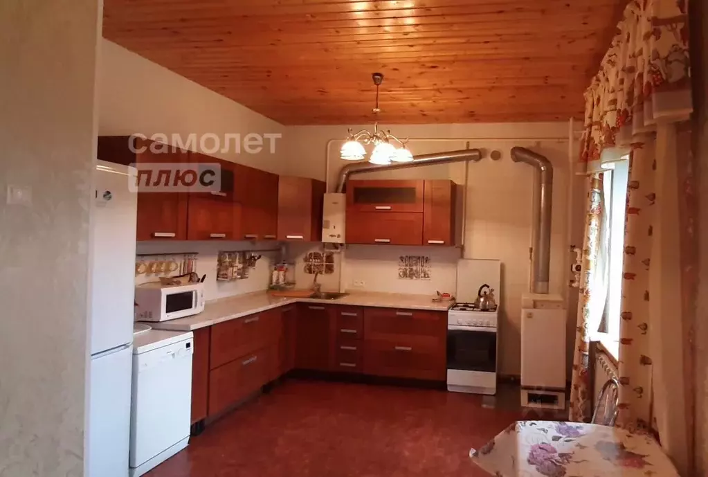 Дом в Московская область, Пушкино Заветы Ильича мкр, ул. Горького, 28 ... - Фото 1