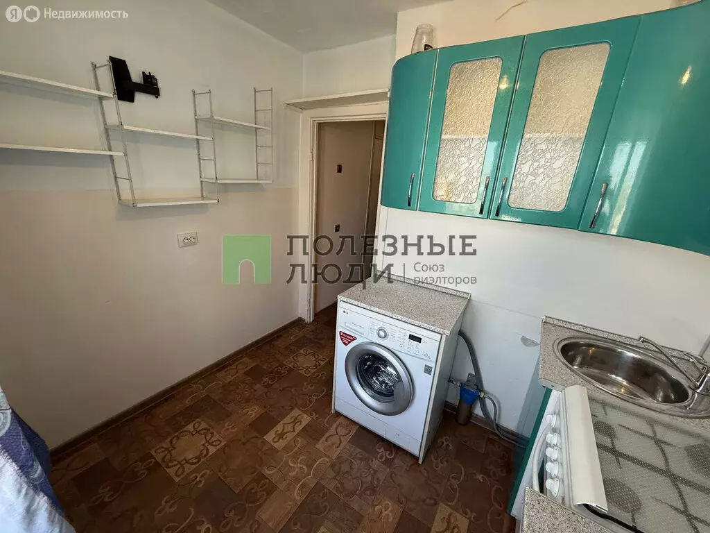 3-комнатная квартира: посёлок Аэропорт, Звёздная улица, 8 (57.8 м) - Фото 2