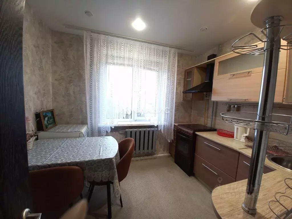 2-к кв. Владимирская область, Владимир ул. Комиссарова, 2а (50.0 м) - Фото 1