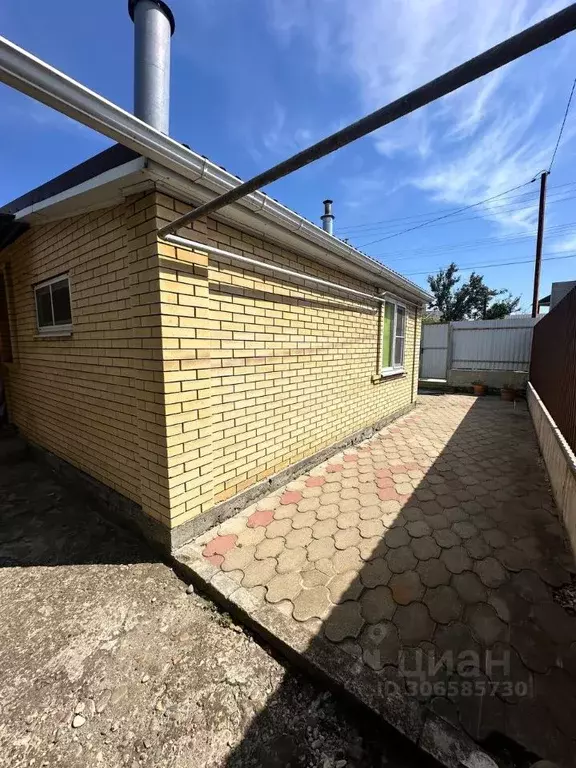 Дом в Краснодарский край, Белореченск Интернациональная ул. (72 м) - Фото 1
