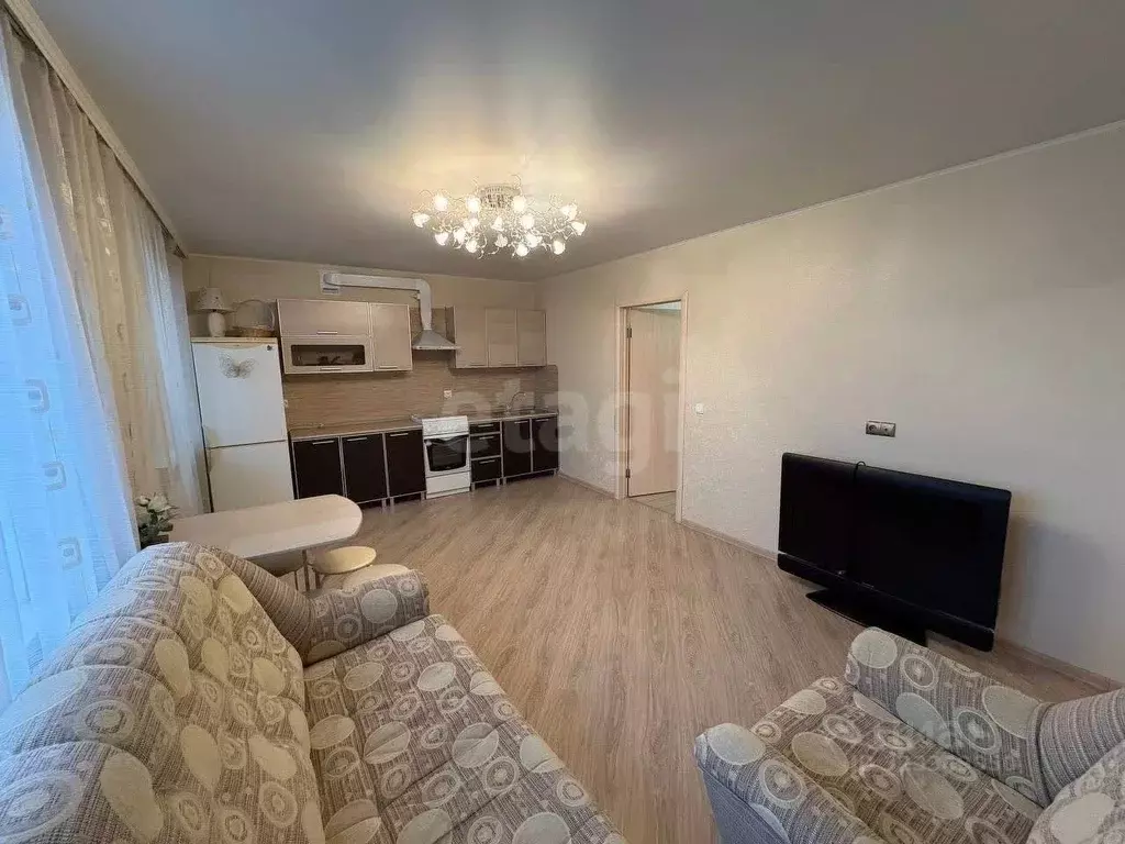 3-к кв. Башкортостан, Уфа ул. Акназарова, 21 (58.0 м) - Фото 1