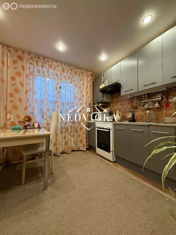 2-комнатная квартира: Мирный, улица Солдатова, 12 (48.3 м) - Фото 1