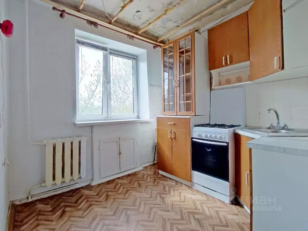 2-к кв. Волгоградская область, Волжский Молодежная ул., 8 (43.2 м) - Фото 0
