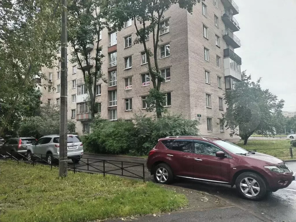 2-к. квартира, 60 м, 8/9 эт. - Фото 1