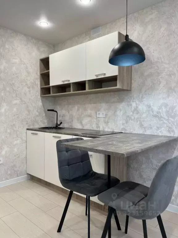 Студия Оренбургская область, Оренбург ул. Чичерина, 27 (17.7 м) - Фото 1