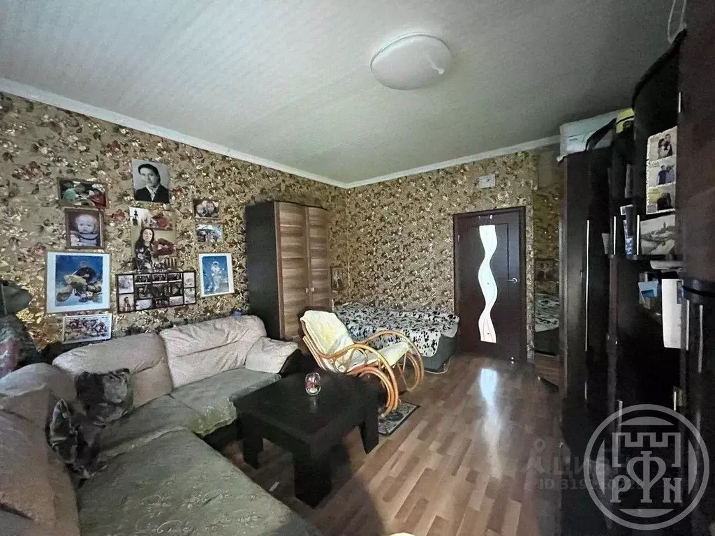 Комната, 35 м - Фото 0