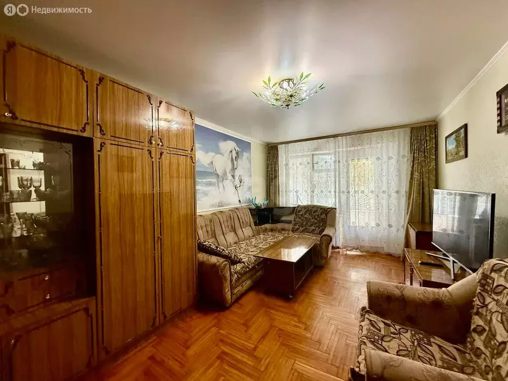 3-комнатная квартира: Нальчик, улица Ашурова, 40 (62.7 м) - Фото 2