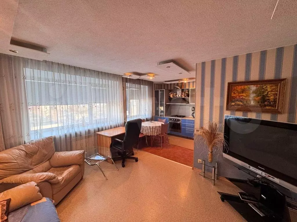 2-к. квартира, 48 м, 8/9 эт. - Фото 0