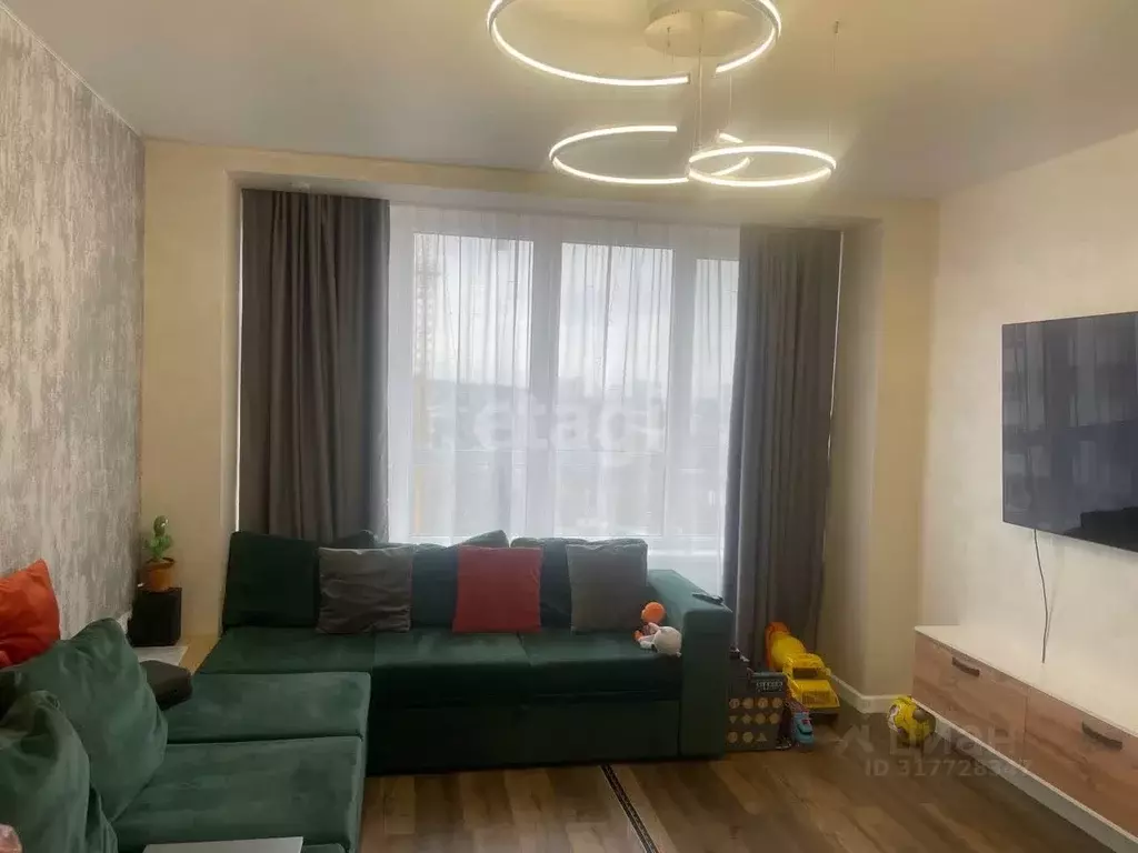 2-к кв. Крым, Симферополь ул. Дзюбанова (65.0 м) - Фото 0