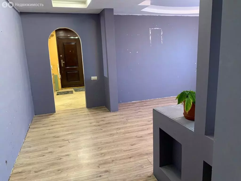 3-комнатная квартира: Псков, улица Генерала Маргелова, 9 (72 м) - Фото 2