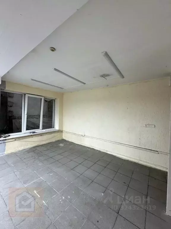 Помещение свободного назначения в Крым, Симферополь бул. Ленина, 15/1 ... - Фото 2