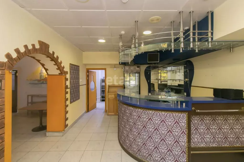 Помещение свободного назначения в Тюменская область, Тюмень ул. ... - Фото 1