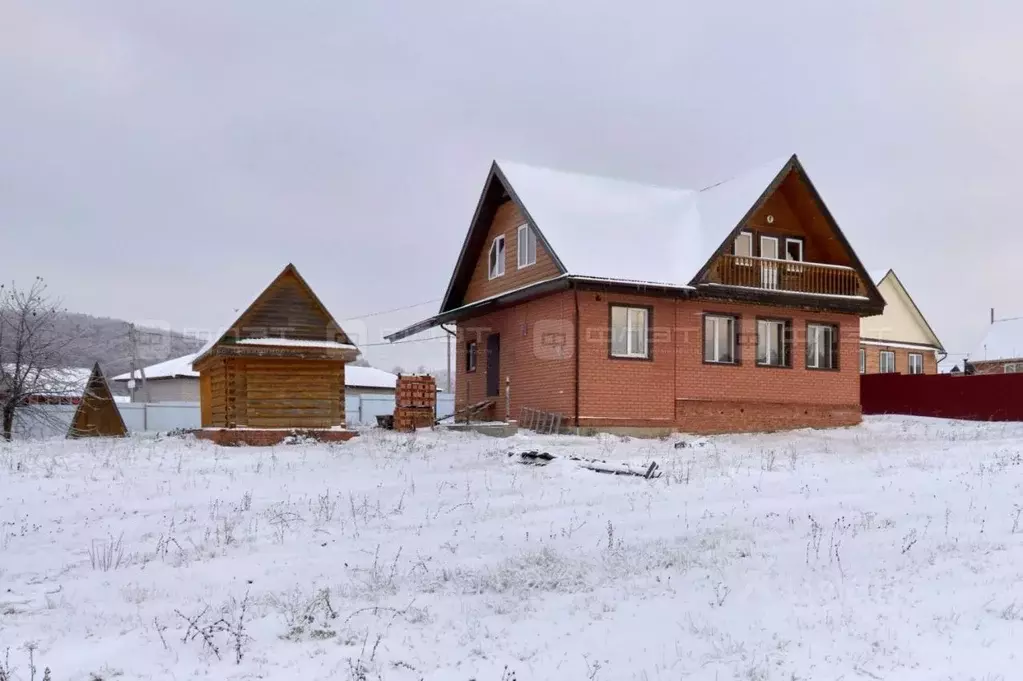 Дом в Татарстан, Верхнеуслонский район, Введенско-Слободское с/пос, с. ... - Фото 1