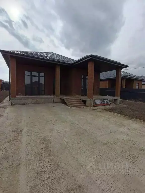 Дом в Ставропольский край, Железноводск городской округ, пос. ... - Фото 1
